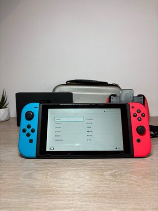 Nintendo Switch con funda
