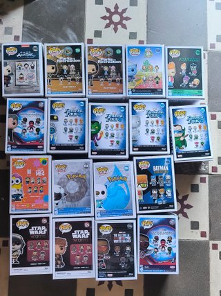 lote 18 funkos buen estadi