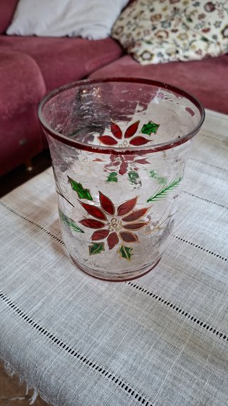 Vaso decorato con stella di Natale