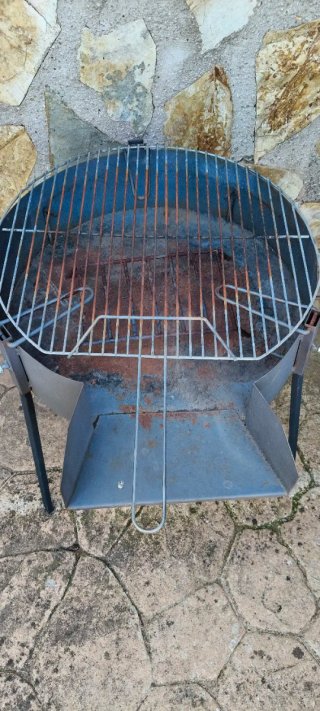 Barbacoa exterior desmontable metal