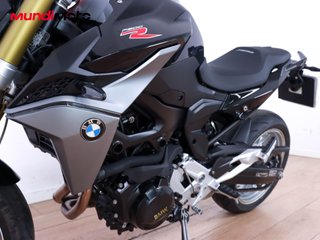 BMW F 900 R