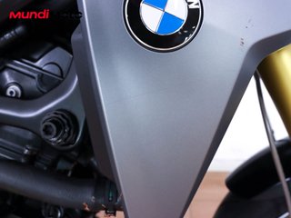 BMW F 900 R