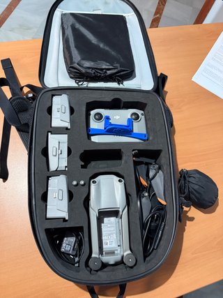 DJI Air 2S Fly More Combo - Como Nuevo