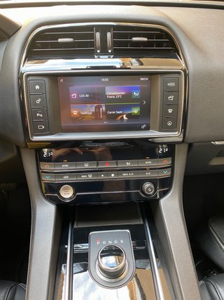 Jaguar F-Pace 2018