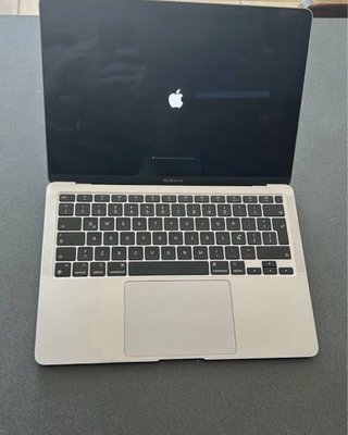 MacBook Air M1 8GB 256GB Plata