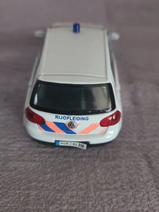 Coche de Metal Policia.