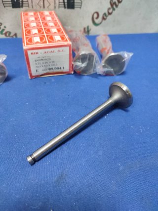 Juego 4 Válvulas Motor Barreiros A23/A24/A26