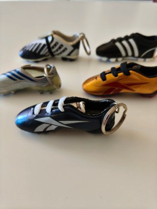 Llaveros Botas Fútbol: Messi, Casillas, Raúl