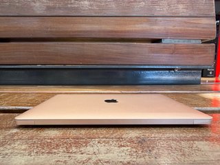 MacBook Air 13 oro rosado
