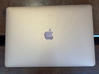 MacBook Air 13 oro rosado