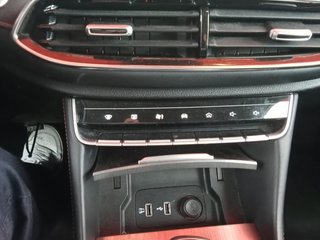 MG EHS 2022 1.5TGDI PHEV Luxury