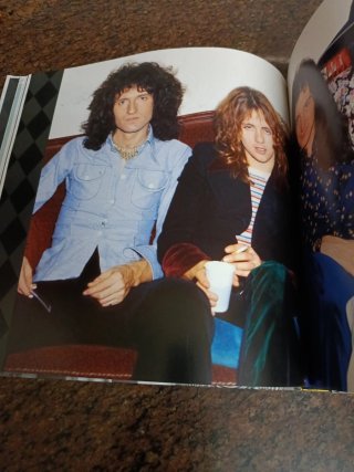 Queen: A Night At The Opera 50 Aniversario