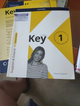 Pack libros Salesianos Badajoz : inglés, Hª,Econom