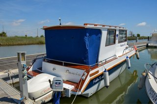 Embarcación Rodman 7,90m personalizada.