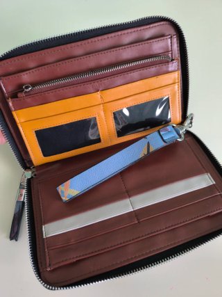 Cartera Parfois floral azul