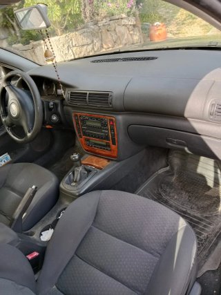 Volkswagen Passat Gris  TDI 1.9 - 130cv