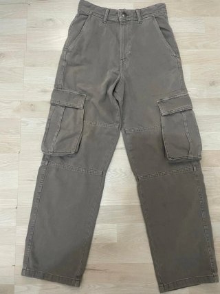 Pantalones cargo grises