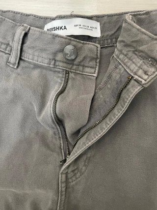 Pantalones cargo grises
