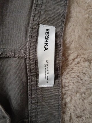 Pantalones cargo grises