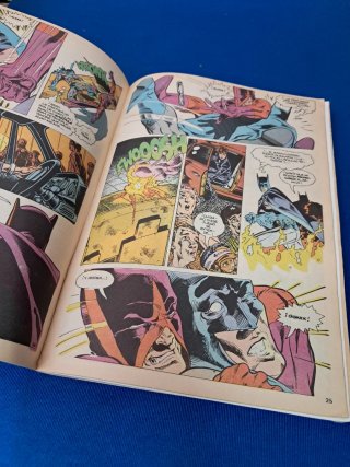 COMIC TAPA DURA BATMAN