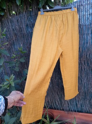Pantalón H&M Amarillo Talla 46/48