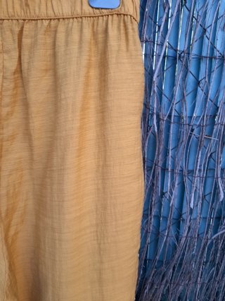 Pantalón H&M Amarillo Talla 46/48