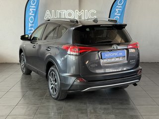 Toyota Rav4 2.5l hybrid 2WD Advance