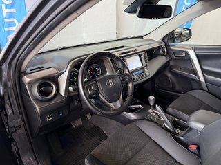 Toyota Rav4 2.5l hybrid 2WD Advance