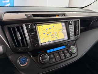Toyota Rav4 2.5l hybrid 2WD Advance