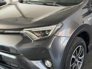 Toyota Rav4 2.5l hybrid 2WD Advance