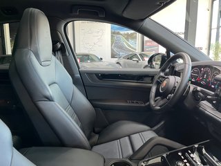 Porsche Cayenne COUPE EHYBRID 2025