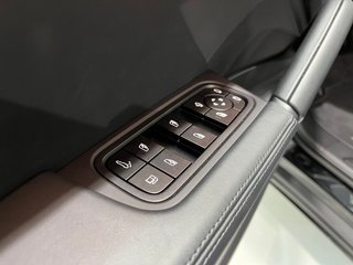 Porsche Cayenne COUPE EHYBRID 2025