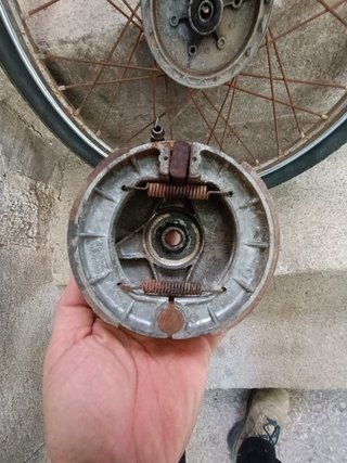 Rueda Delantera Derbi Gran Sport
