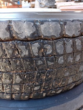 Neumático Camión Continental 285/70 R19.5