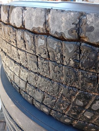 Neumático Camión Continental 285/70 R19.5