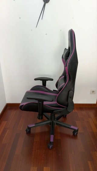 Silla Gaming Oversteel Negra y Morada