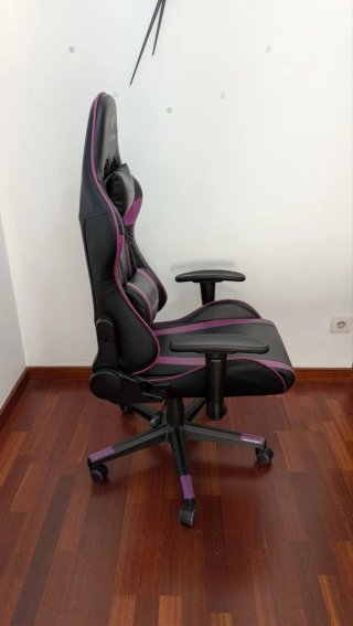 Silla Gaming Oversteel Negra y Morada