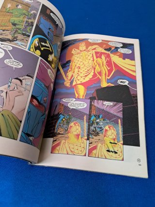 COMIC TAPA DURA BATMAN EL ULTIMO DESAFIO KNIGHTSEN