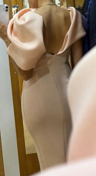 Vestido rosa midi ajustado