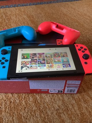 Nintendo Switch Rojo y Azul