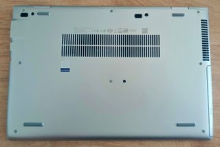 PORTATIL HP 15 ́6" - i5 8a Gen. 8GB - SSD 1TB
