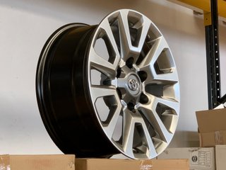 PROXIMAMENTE!! 4 llantas 7.5x17 TOYOTA 6x139.6