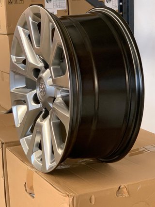 PROXIMAMENTE!! 4 llantas 7.5x17 TOYOTA 6x139.6