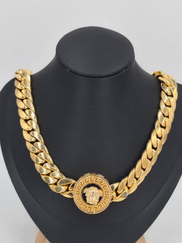 049-02-00337 Collar tipo Versace Oro 18K Medusa