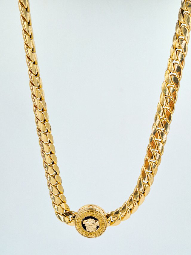 049-02-00337 Collar tipo Versace Oro 18K Medusa