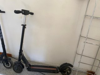2 Patinetes Eléctricos Sabaway y Road