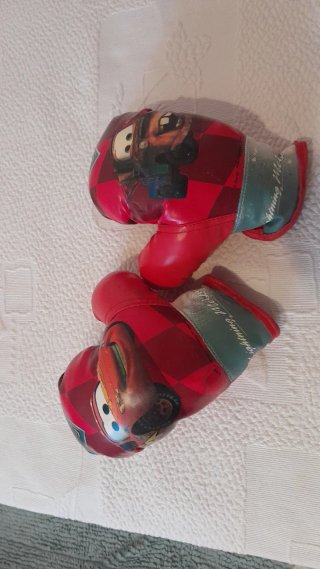 Saco y guantes boxeo infantil Disney Cars
