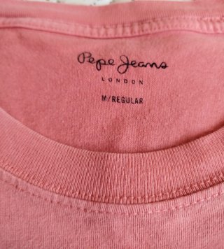 Camiseta Pepe Jeans rosa con logo PJ
