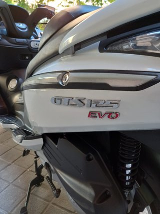 SYM GTS 125 EVO