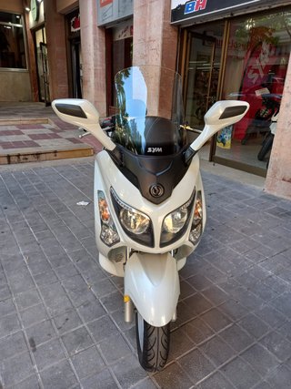 SYM GTS 125 EVO
